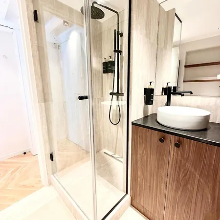 Apartment Luxury - Heart Of Le Marais With Balcony Paris