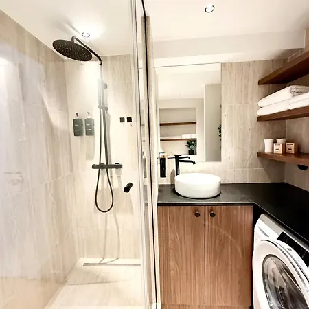 Apartment Luxury - Heart Of Le Marais With Balcony